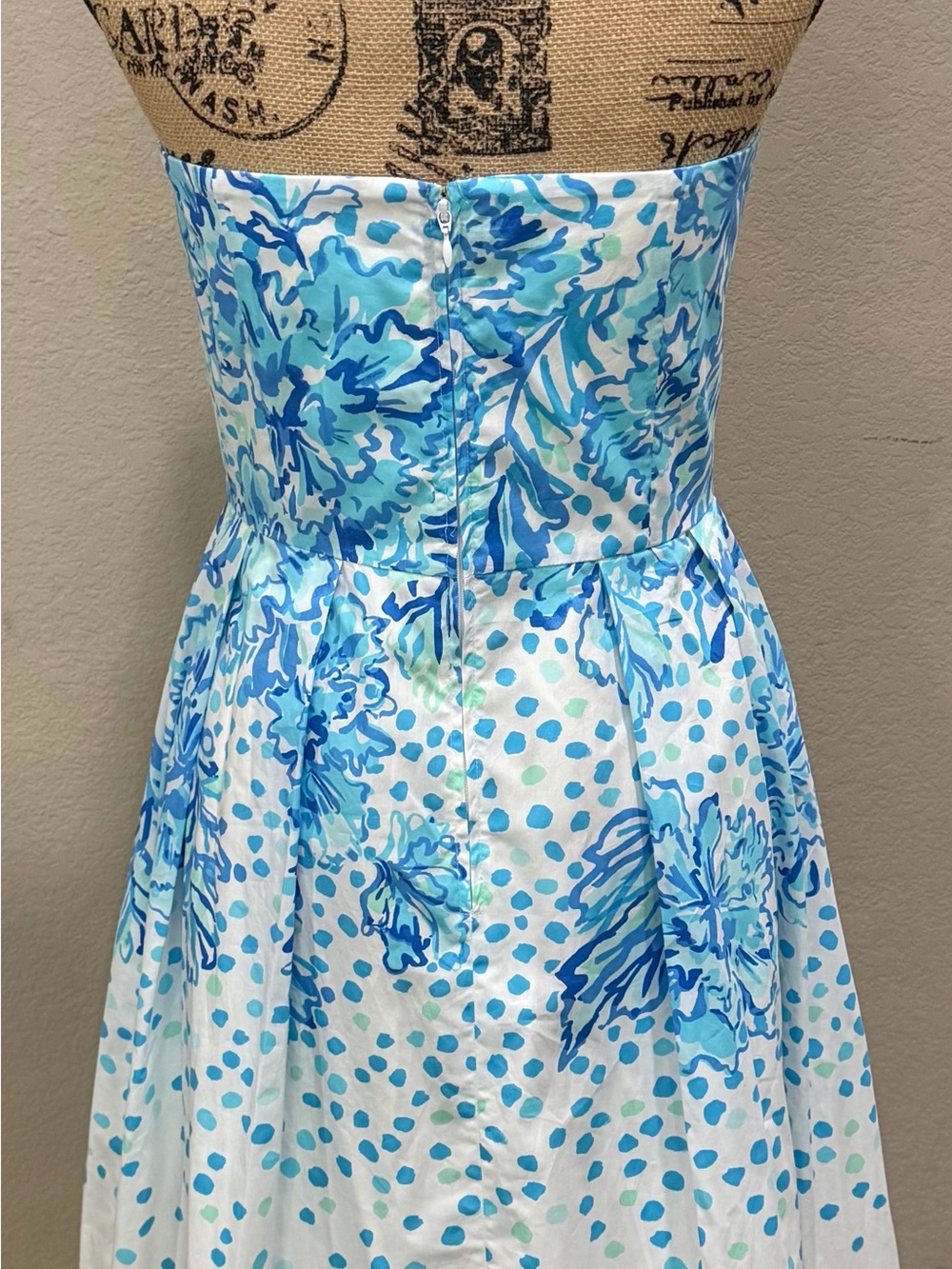 Lilly Pulitzer Strapless White Dress with Blue Floral Print - Picture 4 of 8